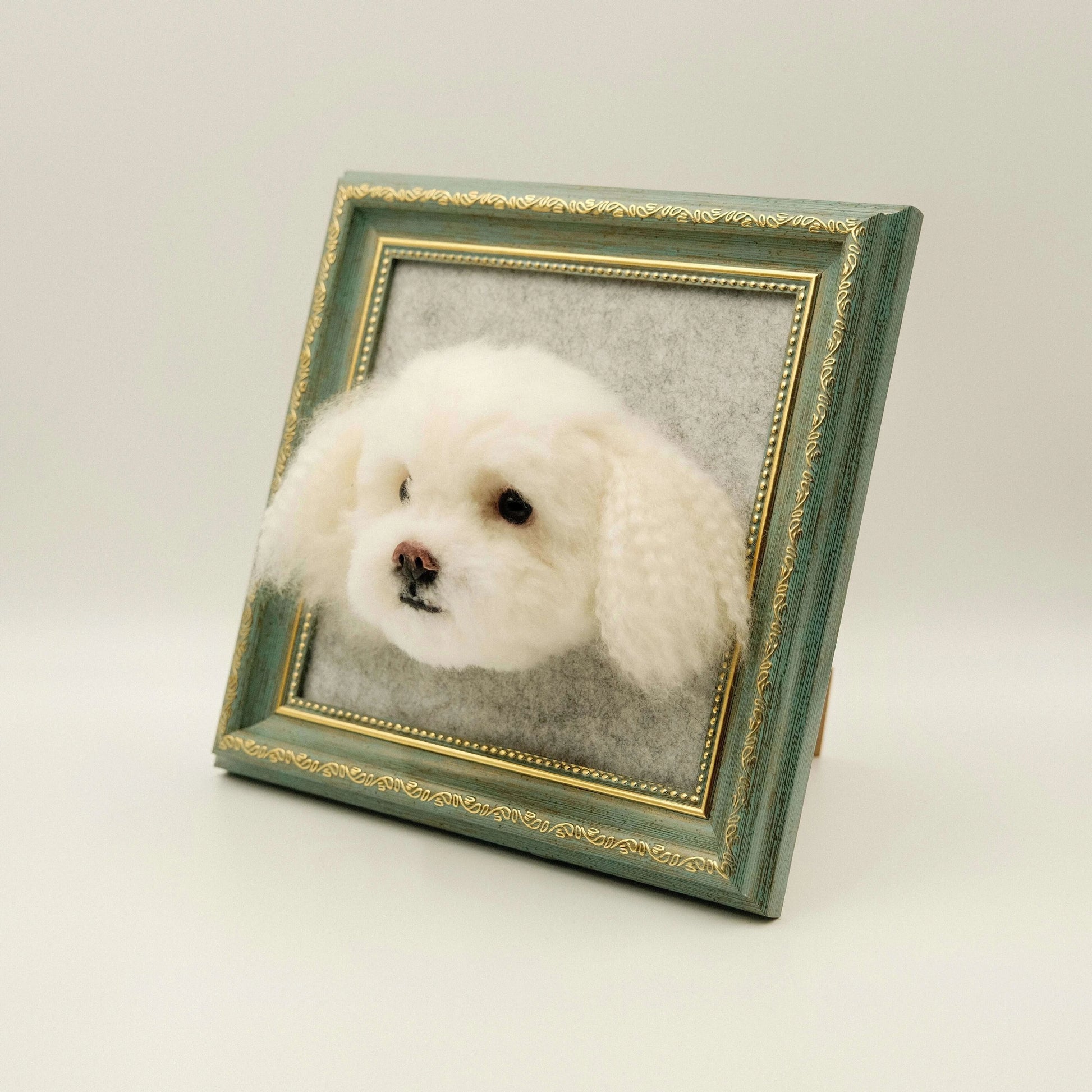 Custom Wool Felt Pet Portrait with Frame – 3D Shadow Box Memorial