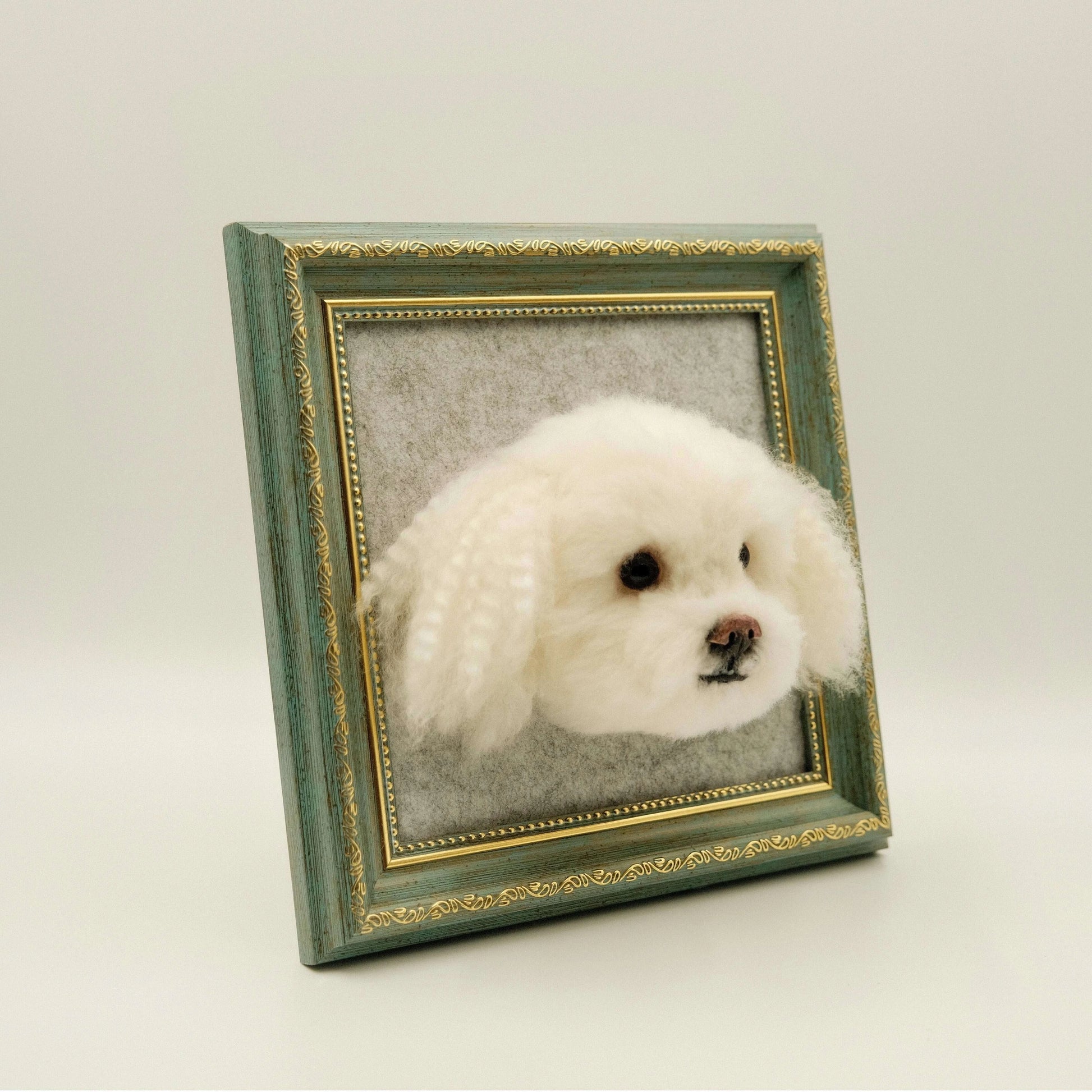 Custom Wool Felt Pet Portrait with Frame – 3D Shadow Box Memorial