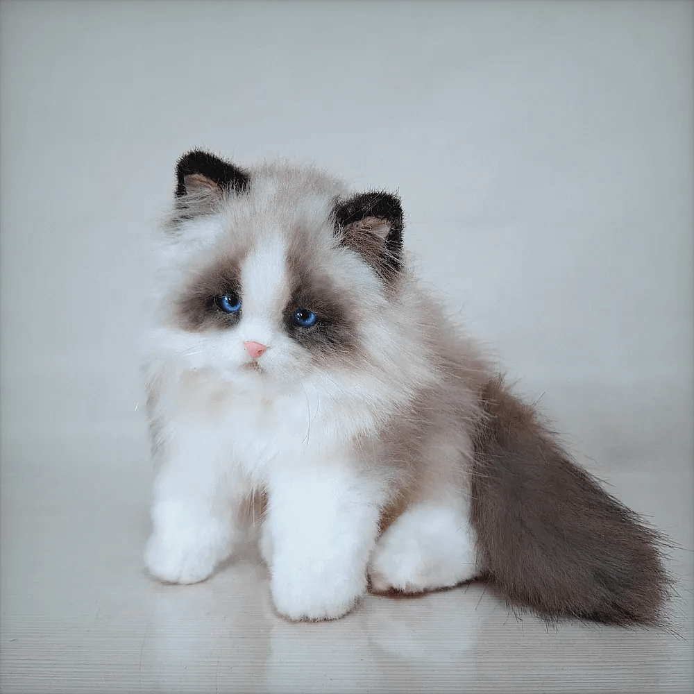 Lifelike Custom Felted Pet Figurine – Full-Body Memorial Keepsake
